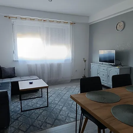 Stan Na Dan - Lara Daire